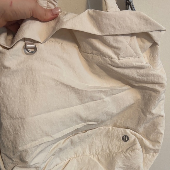 Cream lululemon gym Shoulder Bag - Picture 8 of 8